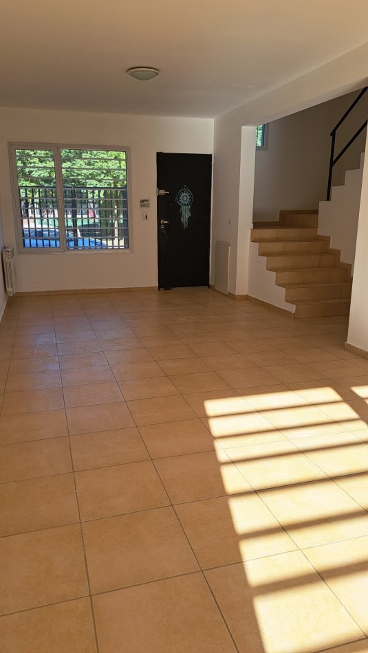 ALQUILER DUPLEX 2 DORMITORIOS - ALTOS DEL LIMAY - NQN 