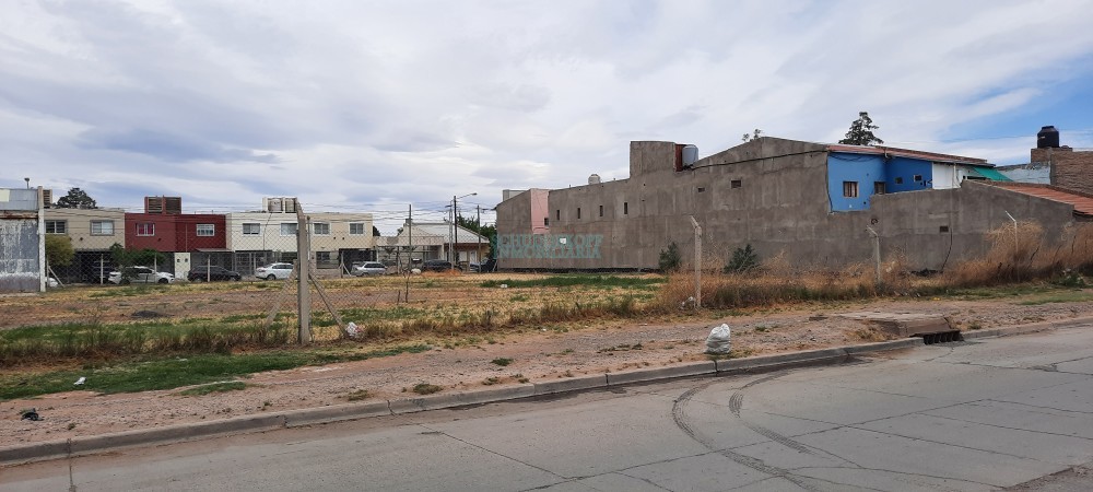 LOTES COLLON CURA casi esquina SAN MARTIN 