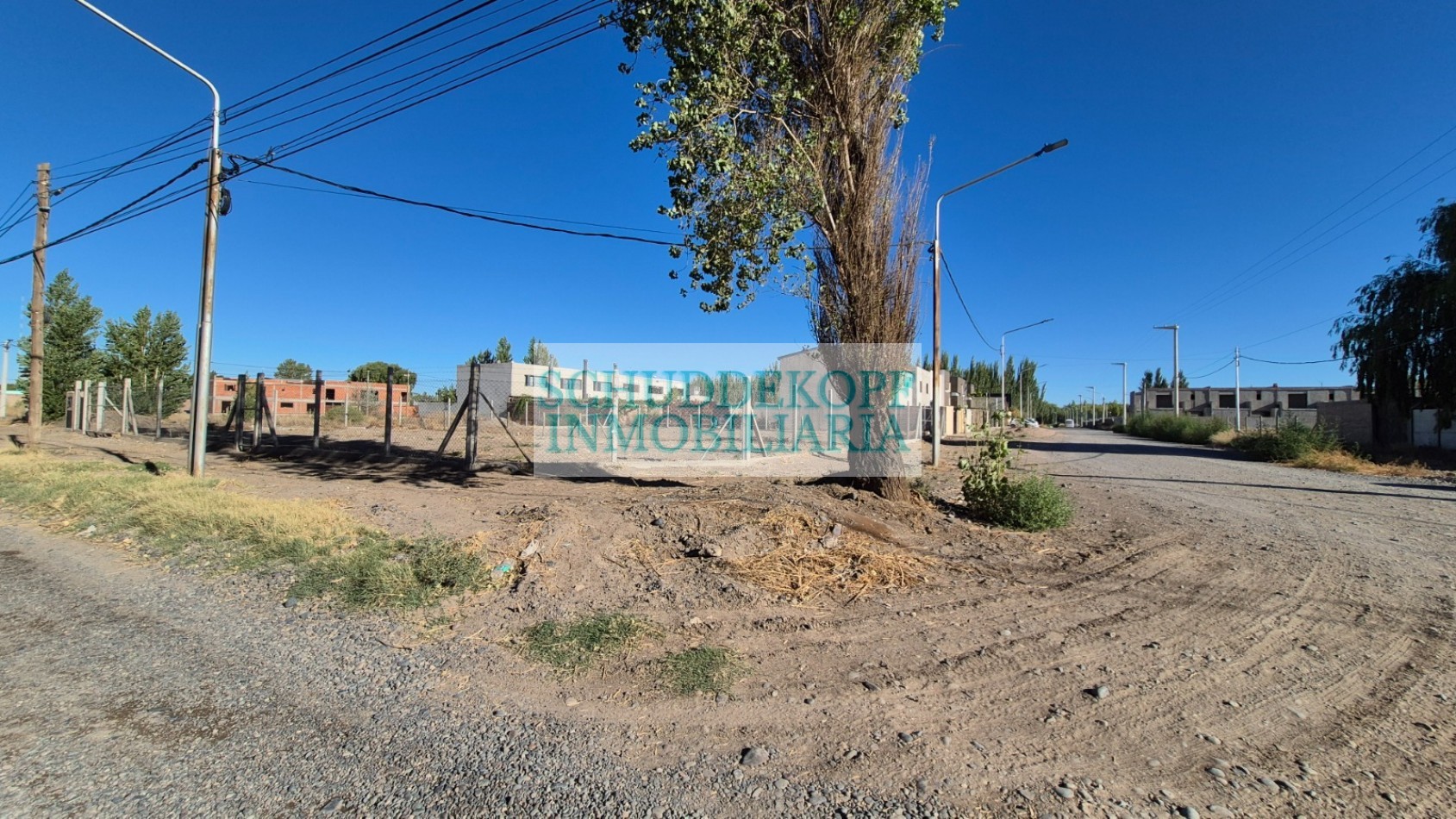 LOTE 1000 m² CONFLUENCIA 