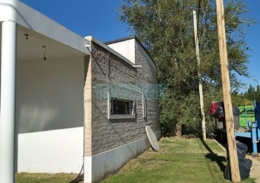 CASA 3 DORMITORIOS Y GRAN PATIO